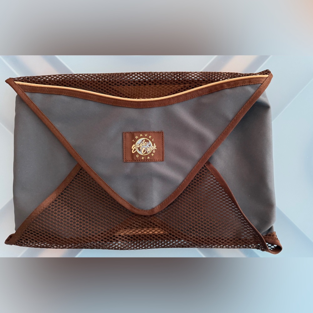 Eagle Creek Travel Gear Garment Folding Board